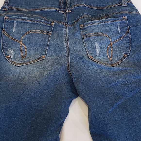 Midrise bermuda shorts - Picture 5 of 5